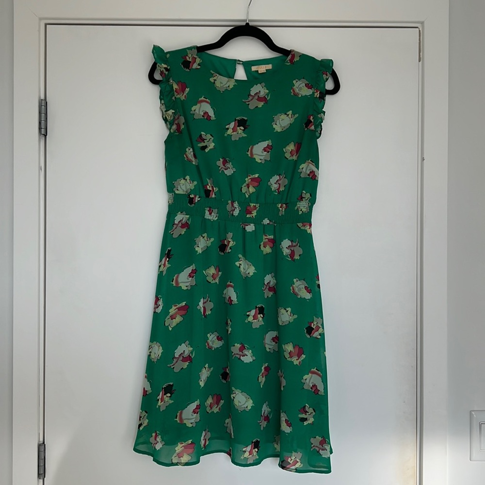 Green Floral Dress (Medium)